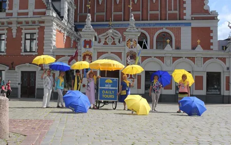 Walking Tour: Discover Riga’s Old Town and Its Art Nouveau Gems