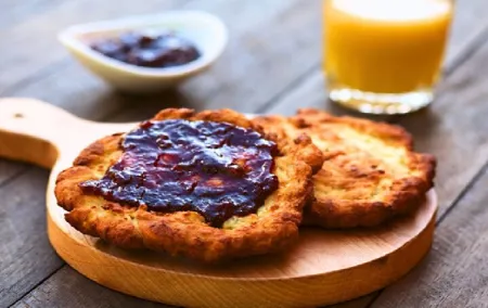 Budapest Food Tasting Tour of Hidden Gems (Small Groups)