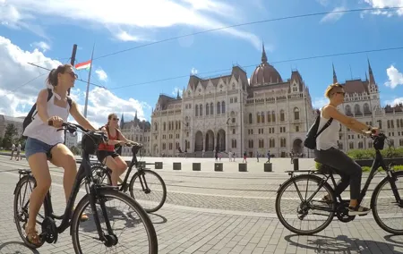 Budapest Highlights Bike Tour with a local guide