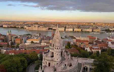 Budapest Custom Tour with a Resourceful Local Guide