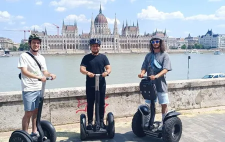 1 Hour/Downtown - City Segway Tour Budapest