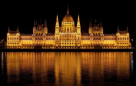 Budapest Night Tour and Boat POR the Danube