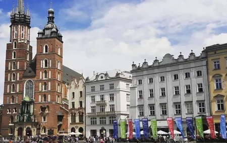 Budapest to Krakow private transfer