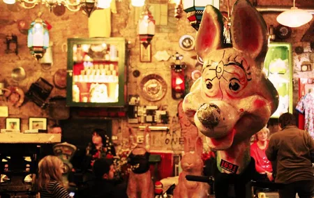 Private Budapest Ruin Bar Tour with Local Drinks & Street Food