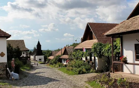 Holloko UNESCO site and Eger Castle and town tour