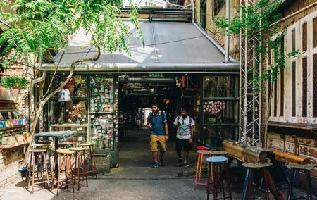 Private Walking Tour in The Jewish District Budapest