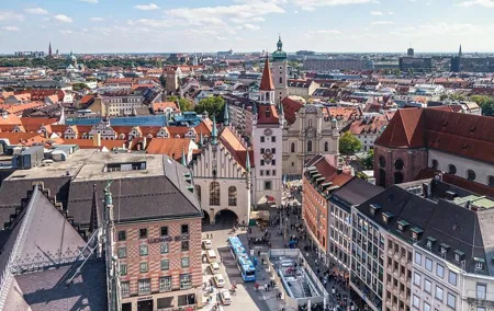 Private Transfer from Budapest to Munich, English-speaking driver