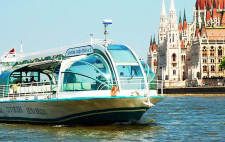 Private Budapest city tour with a daytime Danube river cruise