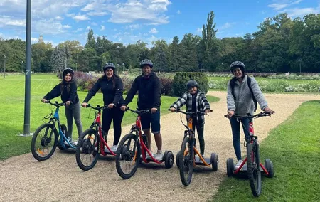Budapest Highlights with a Guided E-Trike Tour