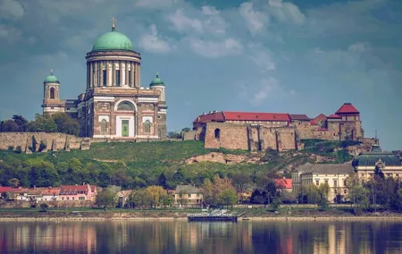 Private Full Day Trip from Budapest to Danube Bend