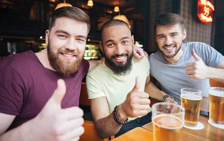 Private Pub Crawl Tour with Local Guide in Budapest
