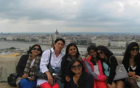Romantic Budapest : a Private walking tour in Buda Castle!