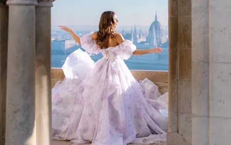 Budapest Dream Photoshoots with Exclusive Dresses