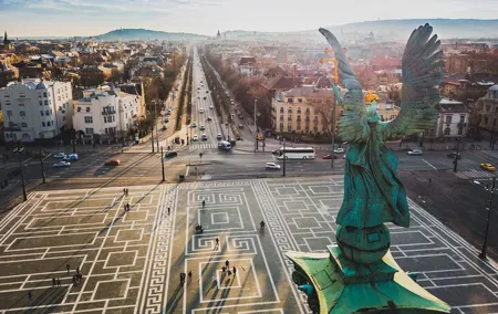 Budapest Must-Sees Private Tour with Professional Local Guide