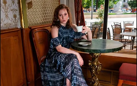 Professional Photoshoot and Traditional Hungarian Cake Tasting