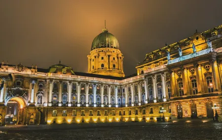 Private Photography Tour in Budapest with Professional Guide and Photographer