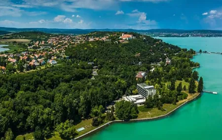 Southeast Europe 7 Day Tour with Bilingual Guide and Breakfast