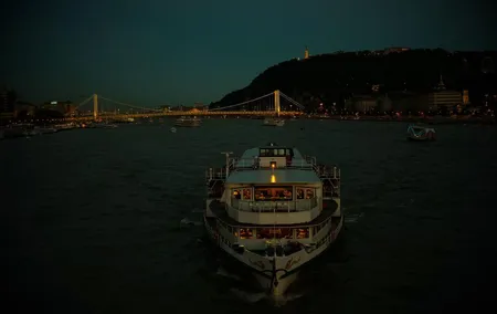 Budapest by Night Photo Walk