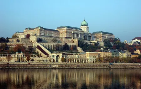 Budapest: Private Historic Walking Tour