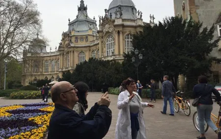 Private walking tour in Budapest's Pest side!