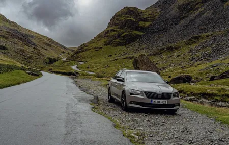 Private Transfer from Budapest to Vienna with 2h of Sightseeing