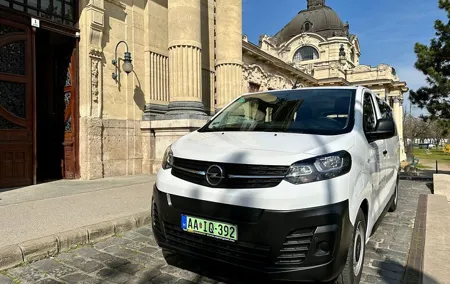 Budapest - Vienna Budget Transfer