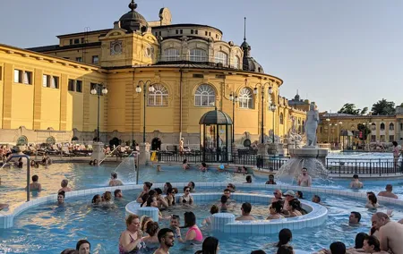 Layover in Budapest a Private Tour with a local: Best Highlights of Budapest