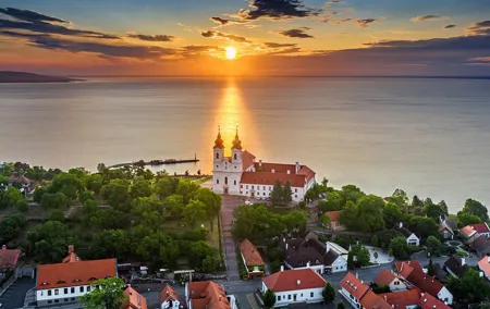 Historic Treasures of Tihany and Keszthely: A Private Day Tour