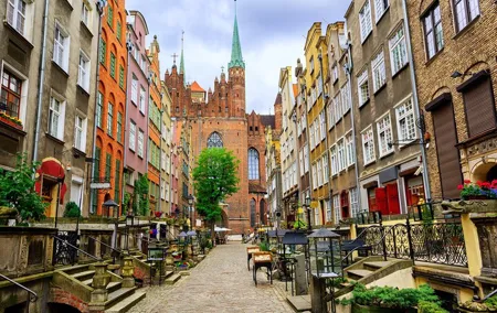 Gdańsk Old Town Private Walking Tour with Legends and Facts