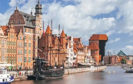 Gdansk Highlights & Hidden gems Private Walking Tour With A Guide