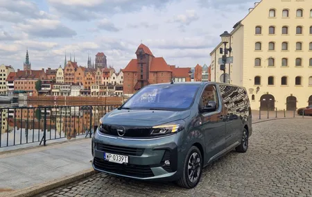 Warsaw to Gdansk or Gdansk to Warsaw private transfer