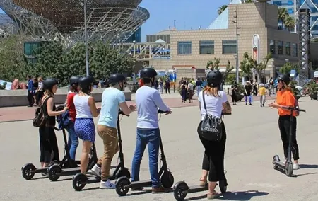 Electric Scooter Gdańsk: Shipyard Tour - 1,5-Hour of Magic!