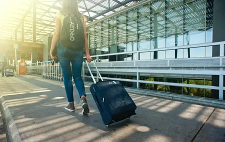Private Round-Trip Transfers: Gdansk Airport (GDN)