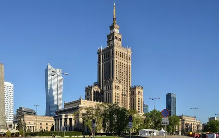 Warsaw Private Day Trip from Gdansk with Transport and Guide