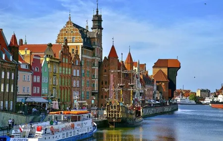 Private Shore Excursion: Tour of Gdansk and visit Stutthof Concentration Camp
