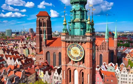 Private Artus Court and Gdansk Old Town Tour with Tickets