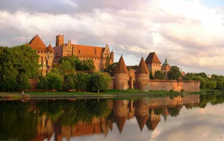 Private Round Transfers from Gdansk Area to Castle Malbork