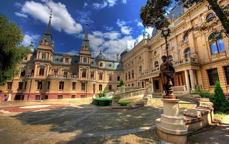 Private Walking City Tour in Lodz