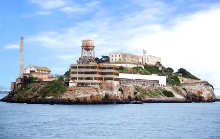 Alcatraz Visit with Night Option and SF Bay Cruise