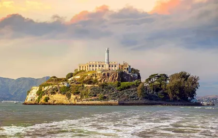 San Francisco: Alcatraz Island & Hop-on Hop-off Sightseeing Tour