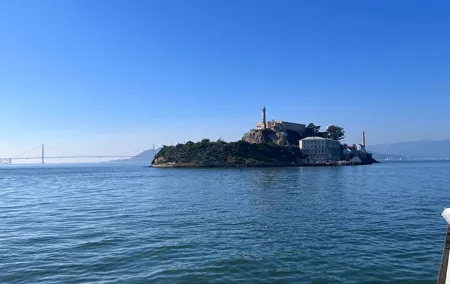 Alcatraz Plus Muir Woods and Sausalito Combo Tour