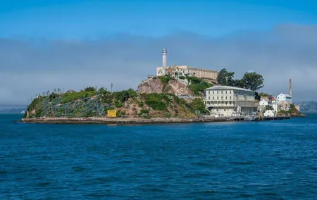 Alcatraz & Fisherman’s Wharf Tour + Cruise & Skystar Options