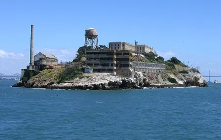 Inside Alcatraz and Two Hour Bike Rental: Same Day