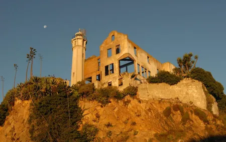 Alcatraz Tour and Golden Gate Bridge to Sausalito Bike Tour