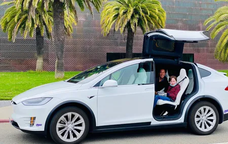 San Francisco Top Sights Private Tour with a Luxury Tesla