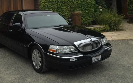 Sedan Airport Transfer from Walnut Creek to SFO (one way)