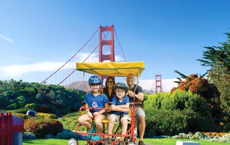San Francisco: Surrey Ride Along the Scenic Marina Waterfront