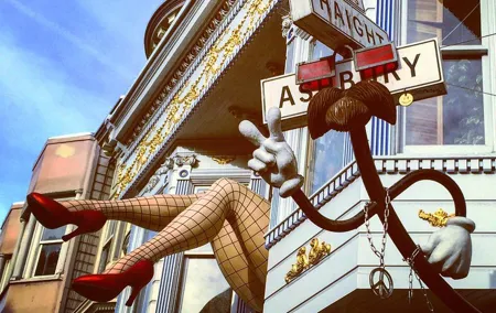 "Summer of Love" tour in Haight-Ashbury in French