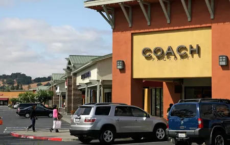 Private Shopping Tour from San Francisco to Napa Premium Outlets