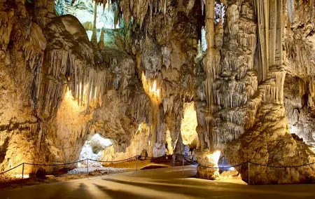 Tour of Nerja and Frigiliana with Caves